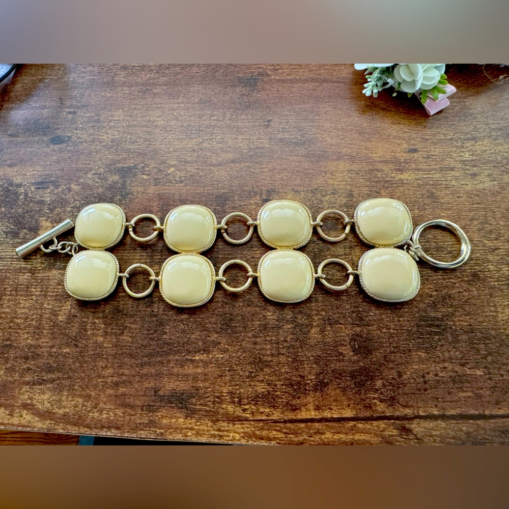 Beautiful ivory bracelet